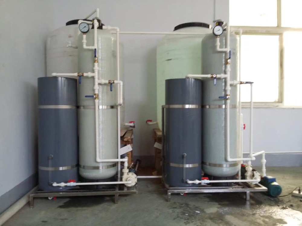 小型手动再生软化水设备