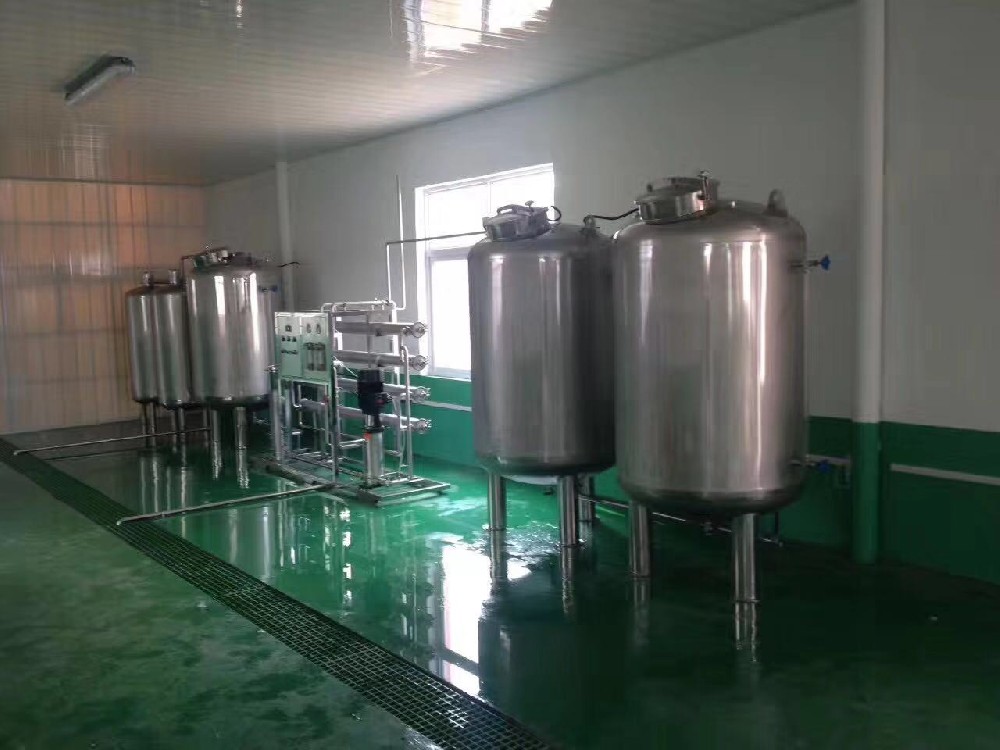 2吨/时不锈钢纯水设备